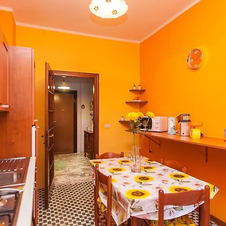 דירה Ostiense Apartment *