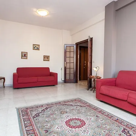 Ostiense Apartment *