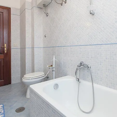 Ostiense Apartment *